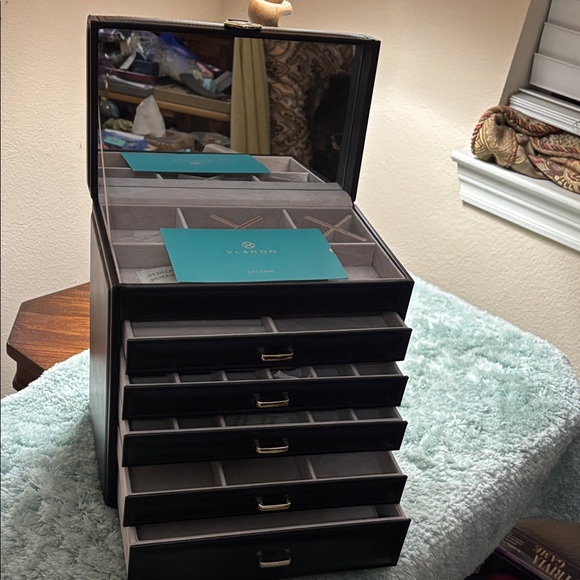 Luxurious Black Jewelry Organizer with Gold Accents, 6 layers (drawers) NWOT - Picture 6 of 15